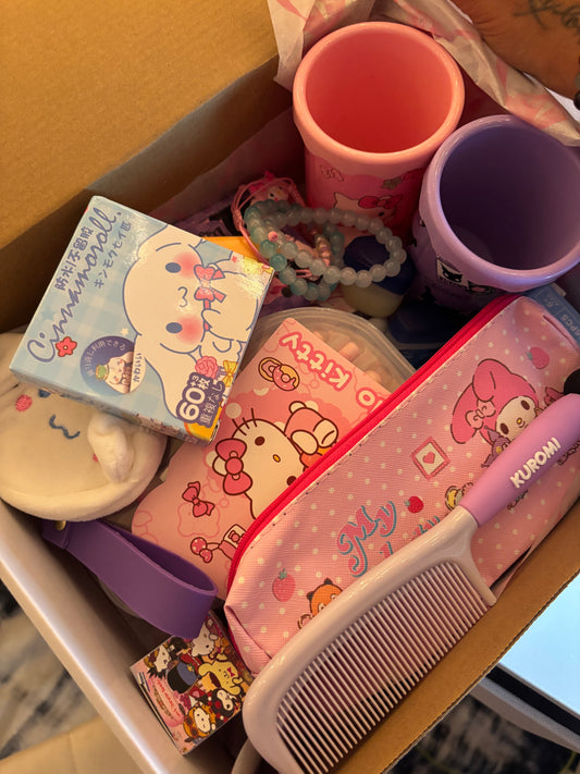 1 Lovely Scoop + Free Gift💖